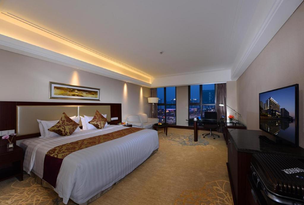 Shuguang International Hotel Kunshan Куньшань Экстерьер фото