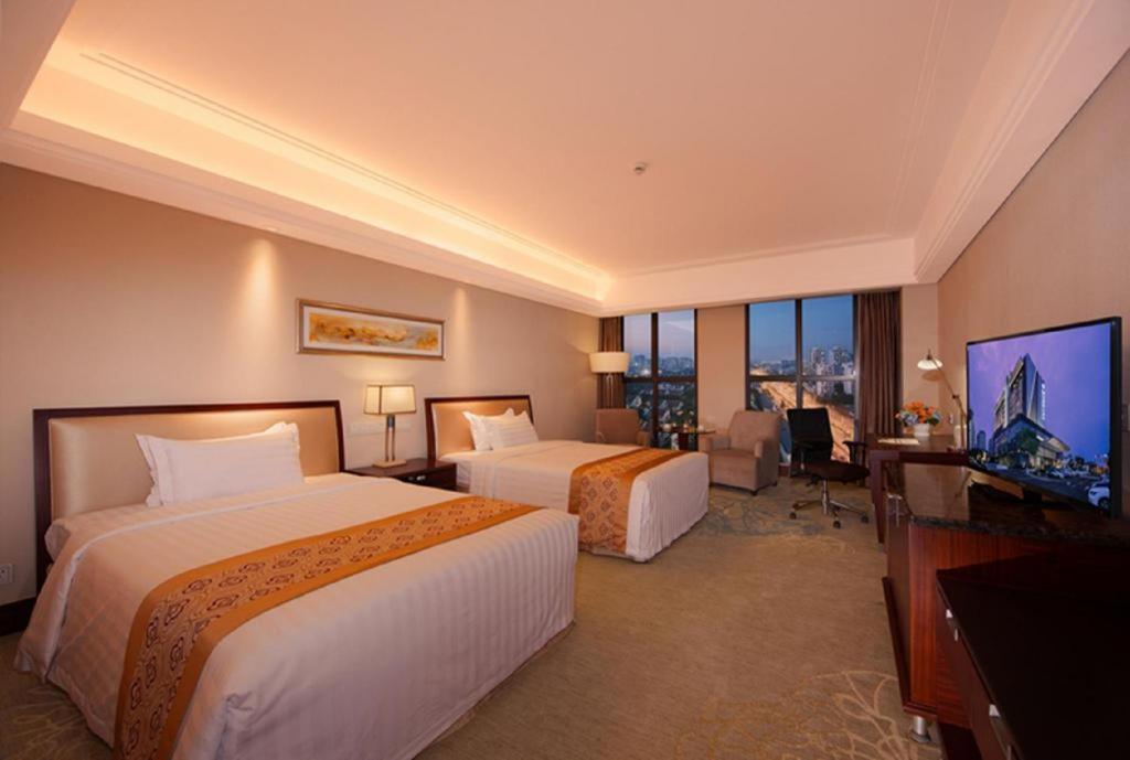 Shuguang International Hotel Kunshan Куньшань Экстерьер фото
